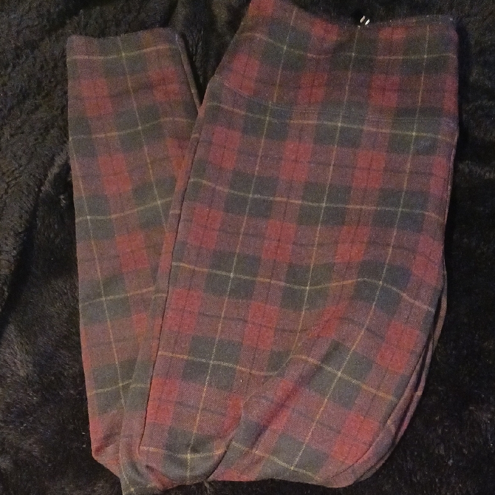 Zenana Outfitters Plaid Skinny Pants
